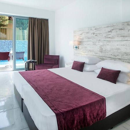 Freij Deluxe Adults Wing Hotel Agia Napa Buitenkant foto