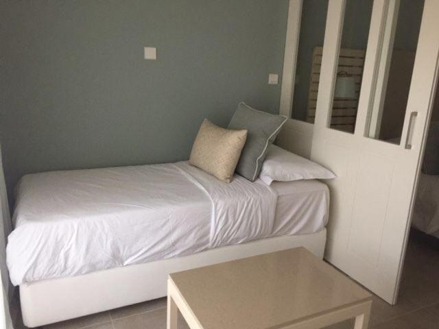 Freij Deluxe Adults Wing Hotel Agia Napa Kamer foto