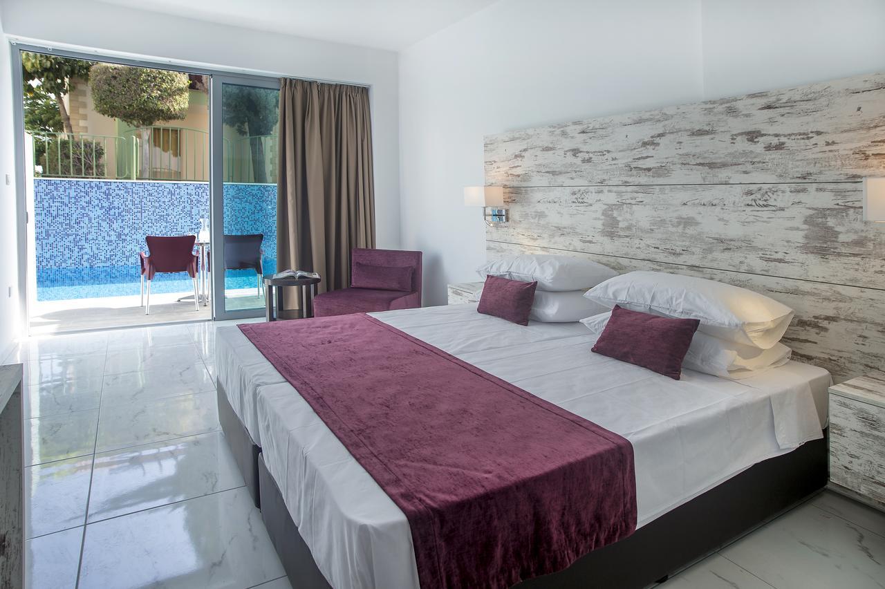 Freij Deluxe Adults Wing Hotel Agia Napa Buitenkant foto