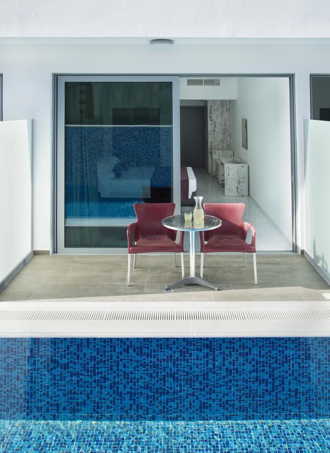 Freij Deluxe Adults Wing Hotel Agia Napa Buitenkant foto